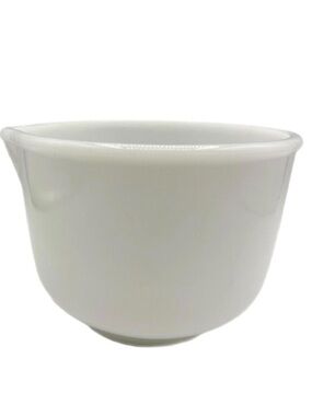 Vintage Sunbeam Mixr Small White Milk Glass Gladbake 20CJ Mixing Bowl Dish